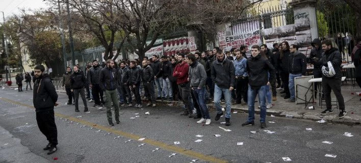 Ποτάμι για προπηλακισμό στελεχών του ΣΥΡΙΖΑ: Οσοι τραμπουκίζουν αρνούνται το νόημα της εξέγερσης